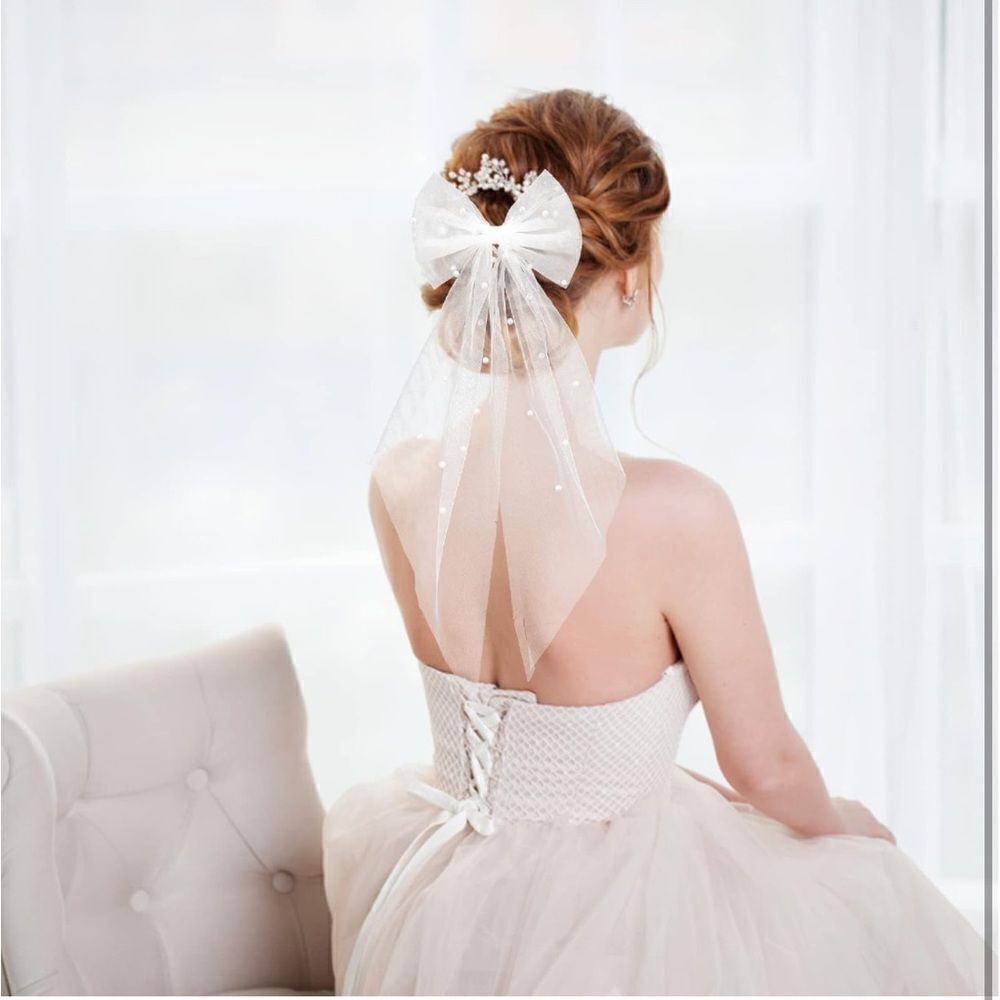 Bridal Pearl Bow - Picture 6 of 6
